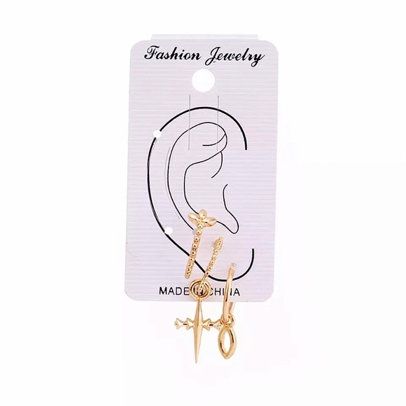 🆑10/$25🆑𝗖𝗟𝗘𝗔𝗥𝗔𝗡𝗖𝗘 3 Gold Leaf Cross Earrings Set NEW - Picture 6 of 10